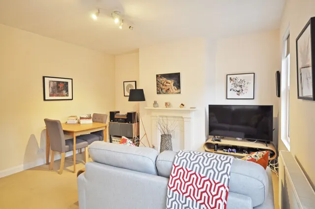 Upper Richmond Road West, East Sheen, SW14, photo 2