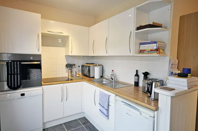 Upper Richmond Road West, East Sheen, SW14, photo 3