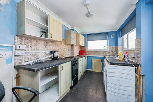 Photo 2 — Nottingham Road, New Basford