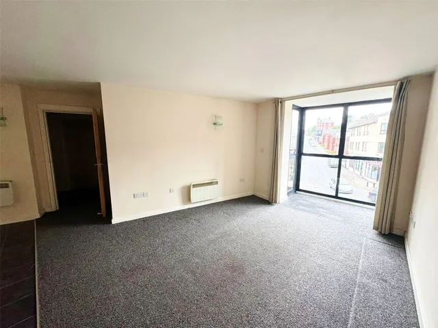 Comberton Terrace, Kidderminster, DY10, photo 3
