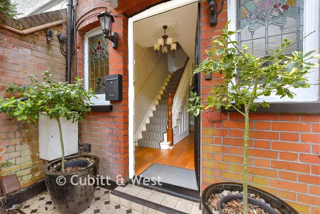 Godstone Road, Purley, CR8, photo 2