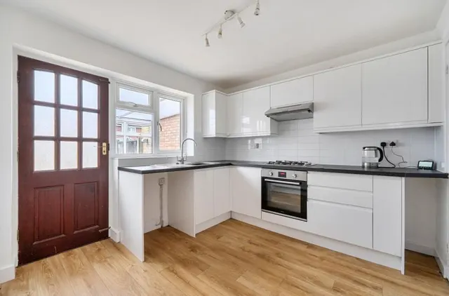 Quentin Road, Woodley, RG5, photo 3