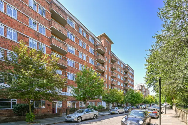 46 West Kensington Court, Edith Villas, London, photo 1