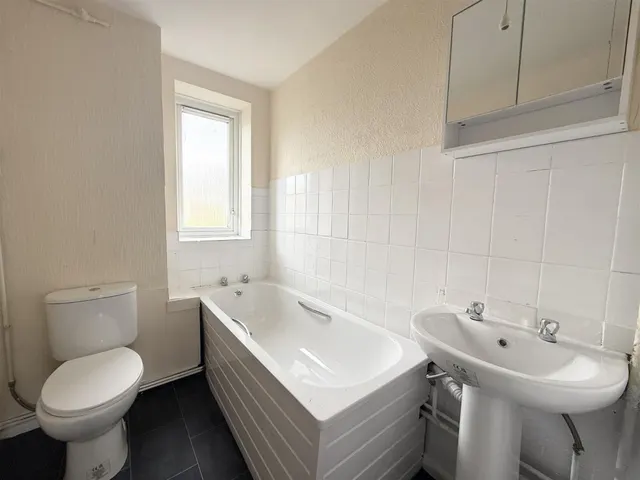 Scotland Green, Tottenham, photo 3