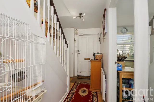 Church Lane, Dagenham, RM10, photo 2