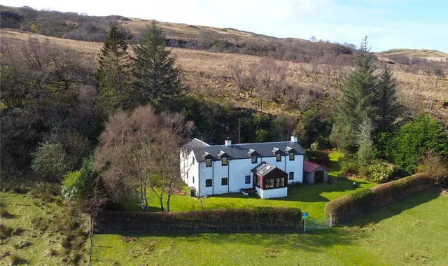 Photo 2 — An Clachan, Croggan, Isle of Mull, PA63 6AH