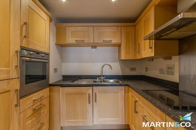 High Street, Harborne, B17, photo 2