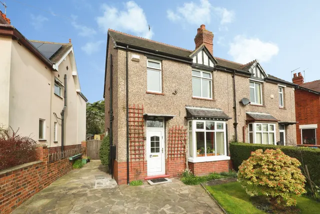 The Avenue, Stoke-On-Trent, ST10, photo 1