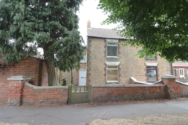 Earlsgate, Winterton, DN15, photo 1