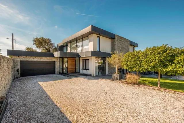 Cooden Sea Road, Cooden, TN39, photo 1