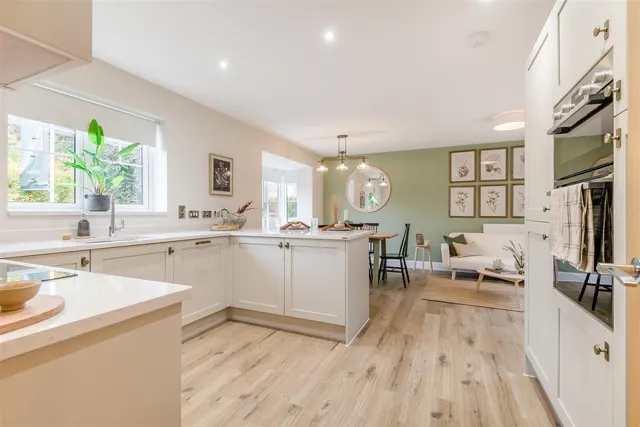 Zephyr Place, Devizes, SN10, photo 3