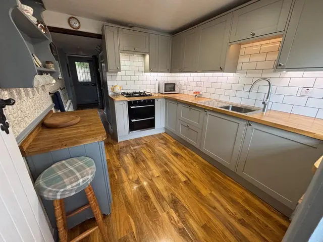 High Street, Scotter, DN21, photo 3
