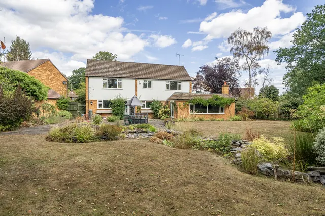 Gerrards Cross, Buckinghamshire, photo 1