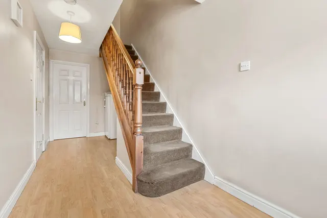 The Orchards, Rastrick, HD6, photo 3