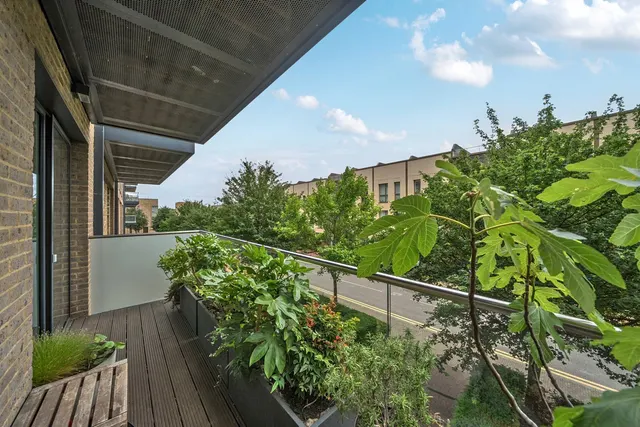 Handley Drive, SE3, photo 1