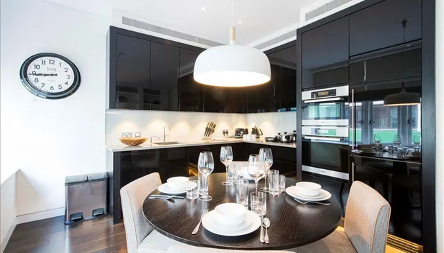 Binney Street, Mayfair, W1K, photo 3