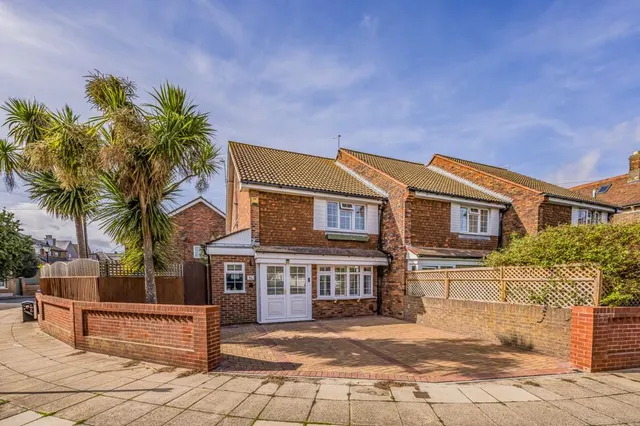 Wilson Grove, Southsea, PO5, photo 1