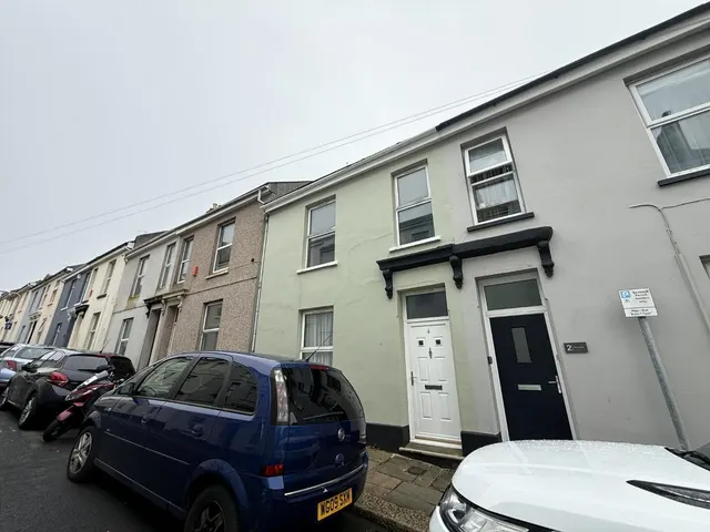 Plym Streett, Plymouth, photo 1