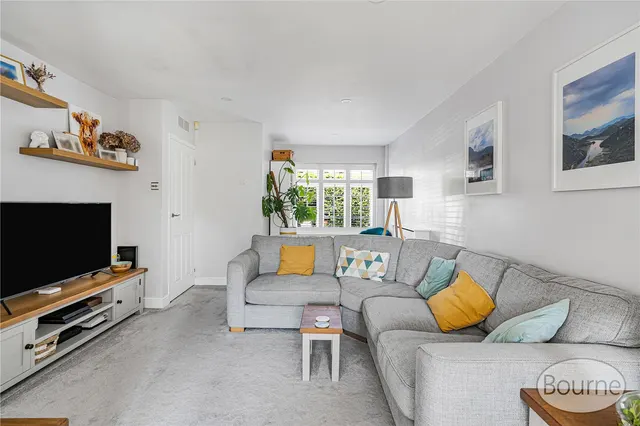 Broadacres, Guildford, GU3, photo 2