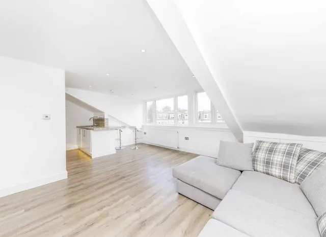 Elsham Road, Brook Green, W14, photo 3