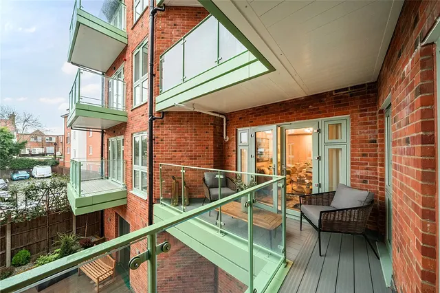 Photo 2 — Brook House, Tonbridge, TN9