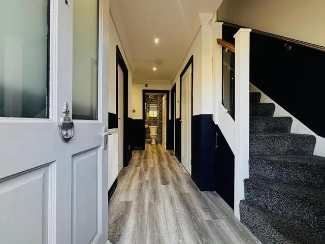 Photo 2 — Barbe Baker Avenue, West End, Southampton, Hampshire, SO30 3RJ