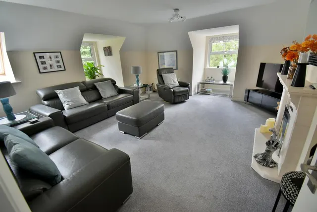 Rosemary Court, BH22, photo 3