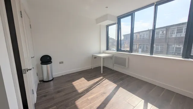 Kap House, 31 Elmgrove Road, Harrow, HA1, photo 1