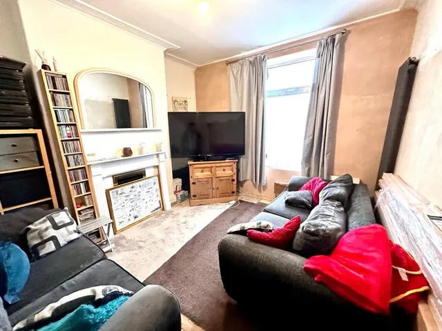 Dalton Green Lane, Huddersfield, HD5, photo 2