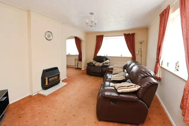 Photo 2 — Cherry Avenue, Branston, Lincoln, Lincolnshire, LN4