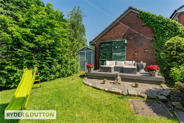 Kirtlington Close, Royton, OL2, photo 2