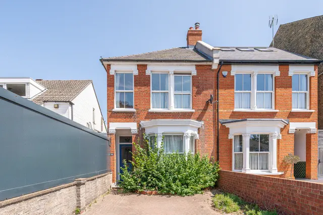 Teddington, TW11, photo 1