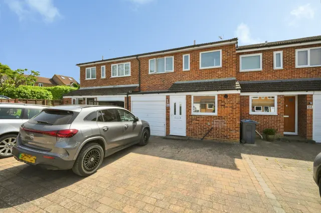 Heathgate, Hertford Heath, Hertford, photo 1