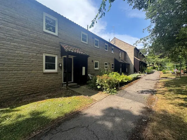 Court Green, Cloughton, YO13, photo 1