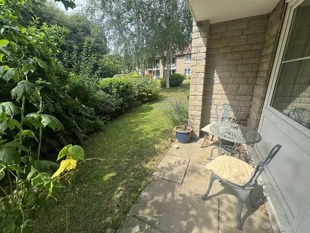 Court Green, Cloughton, YO13, photo 2