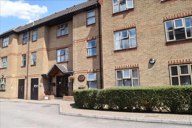 Balmoral Court Springfield Road, Chelmsford, CM2, photo 1