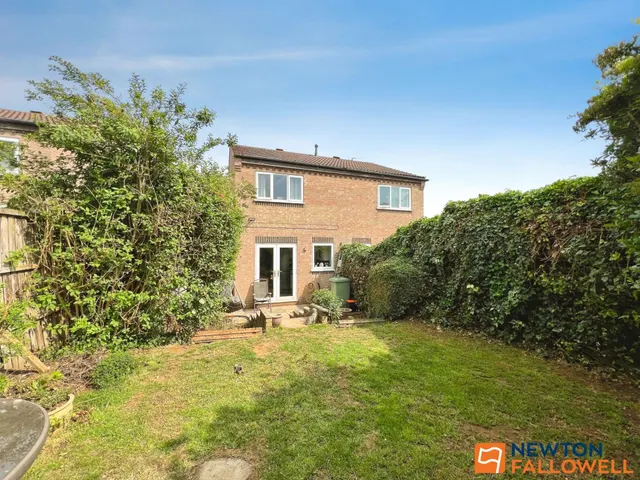Carlisle Close, Grantham, NG31, photo 3