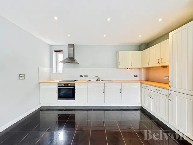Bakers Court, Gt Cornard, CO10, photo 2