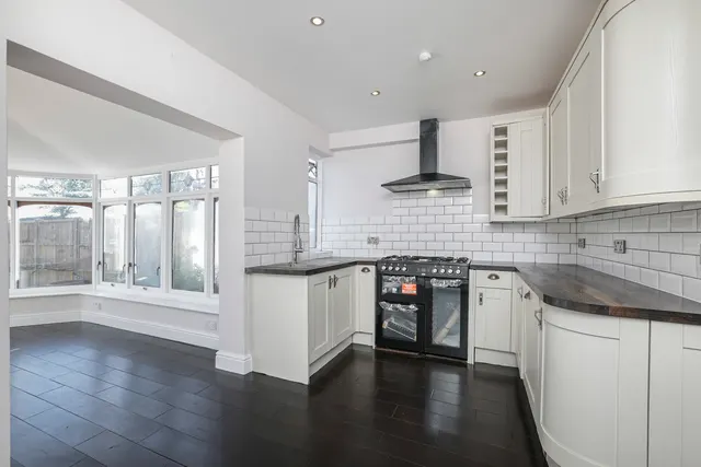 Beverley Road, Ruislip Manor Fees Apply, HA4, photo 1