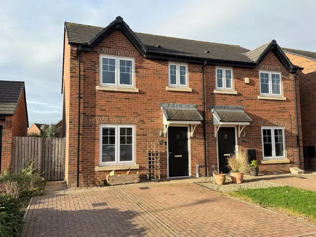 Apple Tree Road, Stokesley, photo 1