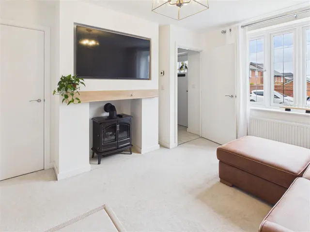 Albermarle Road, Worcester, WR2, photo 2