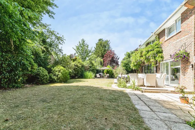 West End Road, Reading, RG7, photo 3