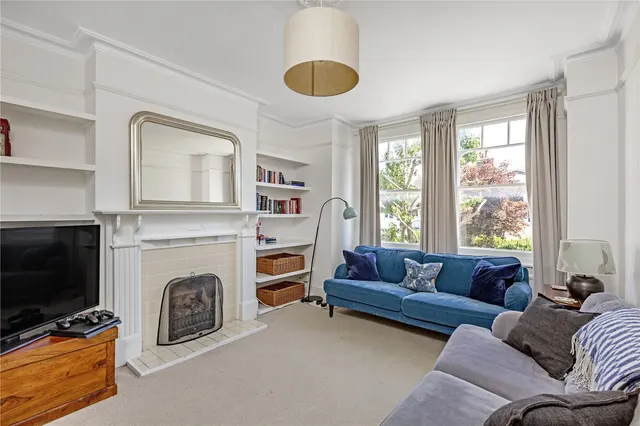 Mantilla Road, London, SW17, photo 1