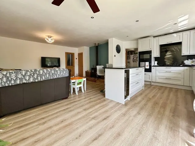Photo 2 — Gresham Avenue, Hartley, Kent, DA3