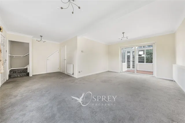 Drapers Close, Warmington, PE8, photo 3