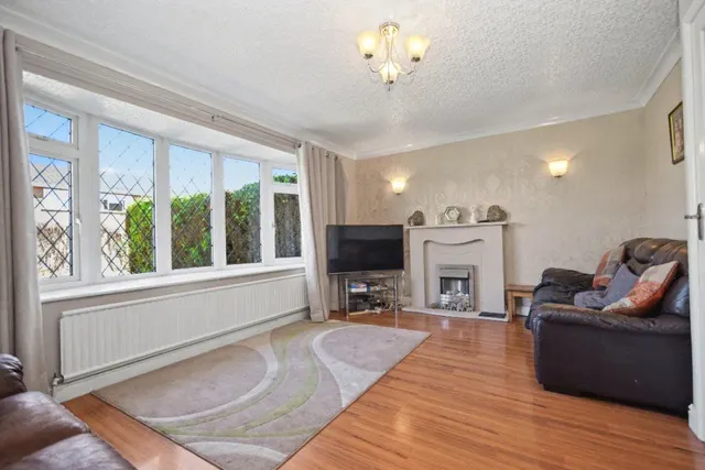 Cavewell Close, Ossett, WF5, photo 1