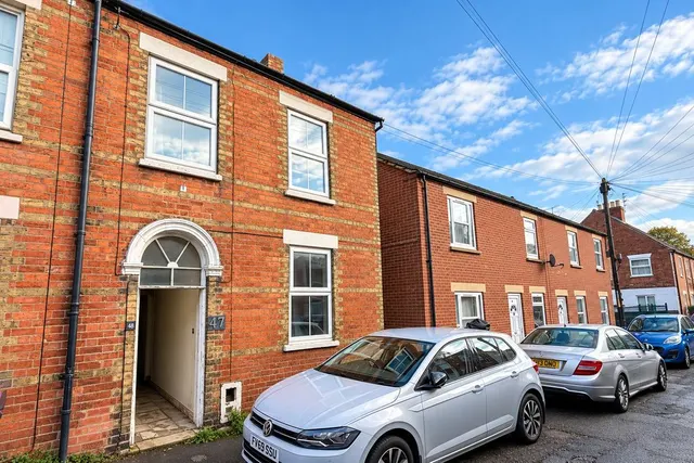 George Street, Grantham, NG31, photo 1