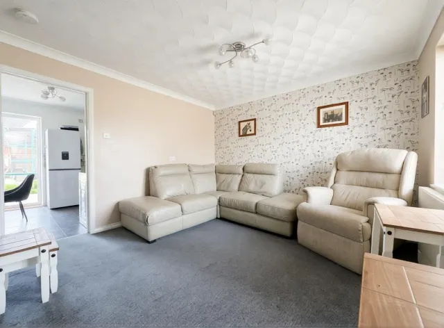 Burnet Road, Bradwell, photo 2