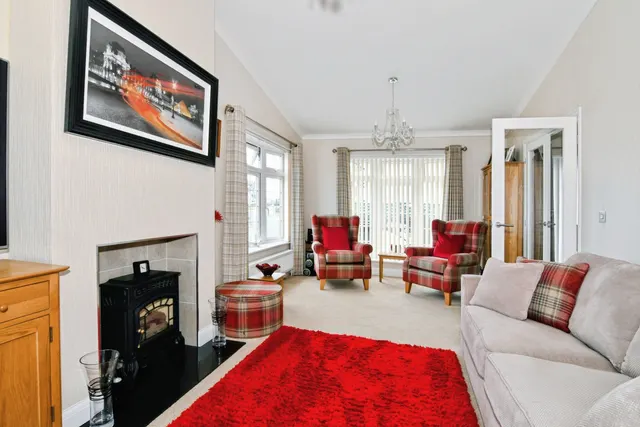 Meadowlands Court, Bude, EX23, photo 2