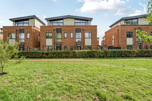 Teeton Mill Place, Newbury, RG14, photo 1